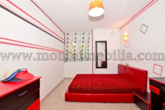 Трехкомнатная квартира в Дженовичи Герцег-Нови