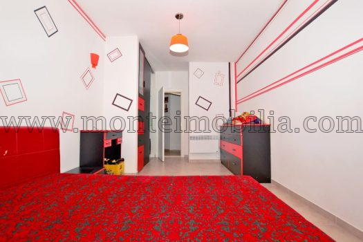 Трехкомнатная квартира в Дженовичи Герцег-Нови