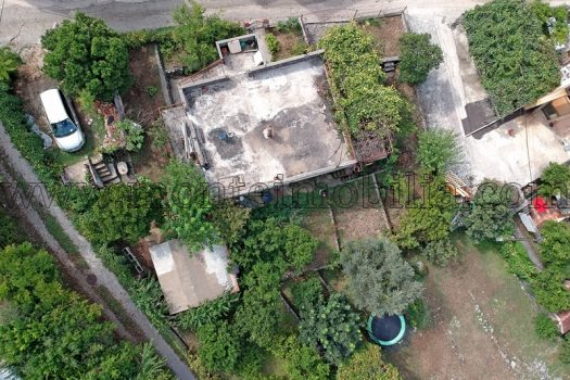 Недостроенный дом в Доброте Котор